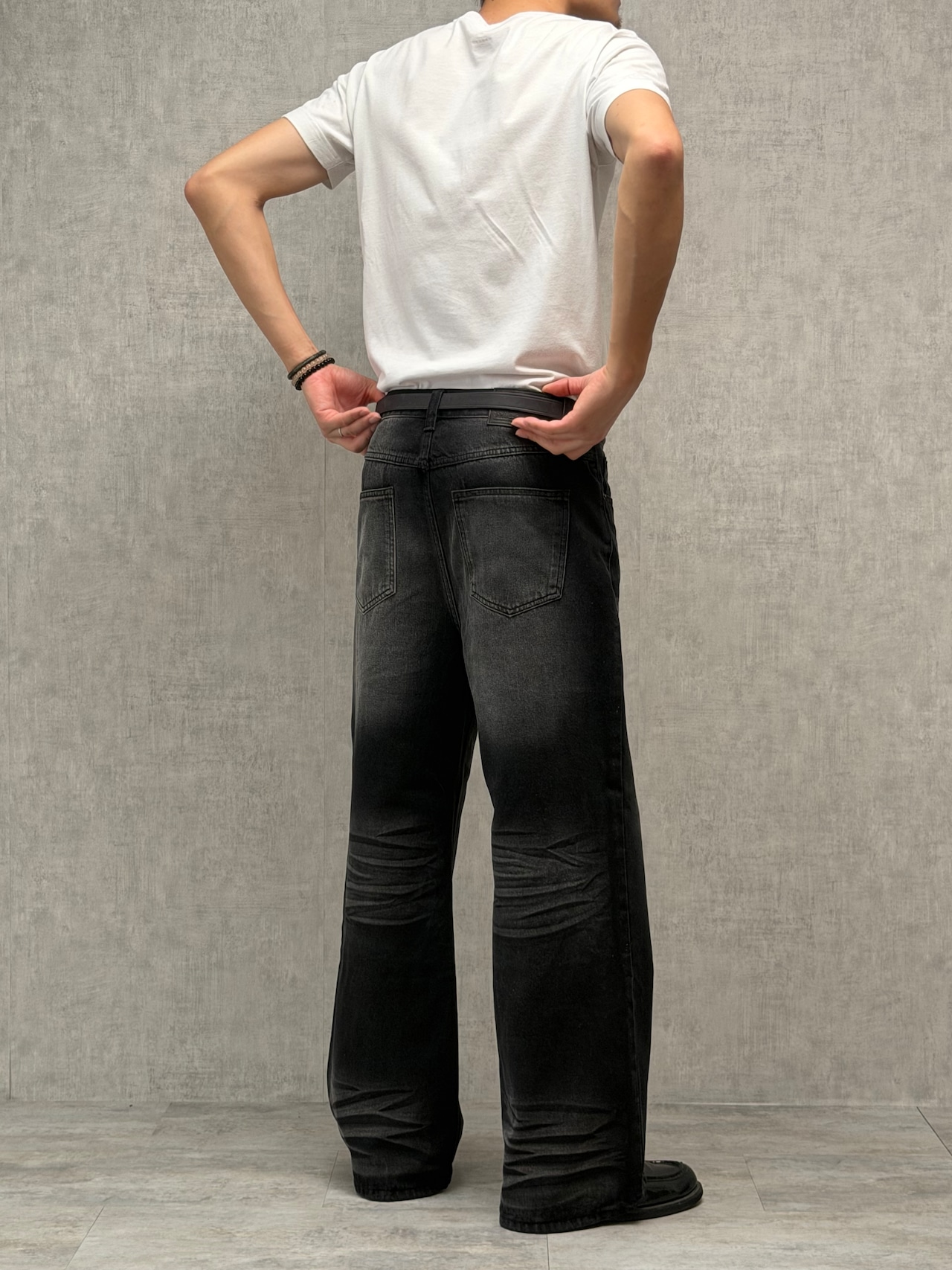 Shadow Fade Loose Fit Denim