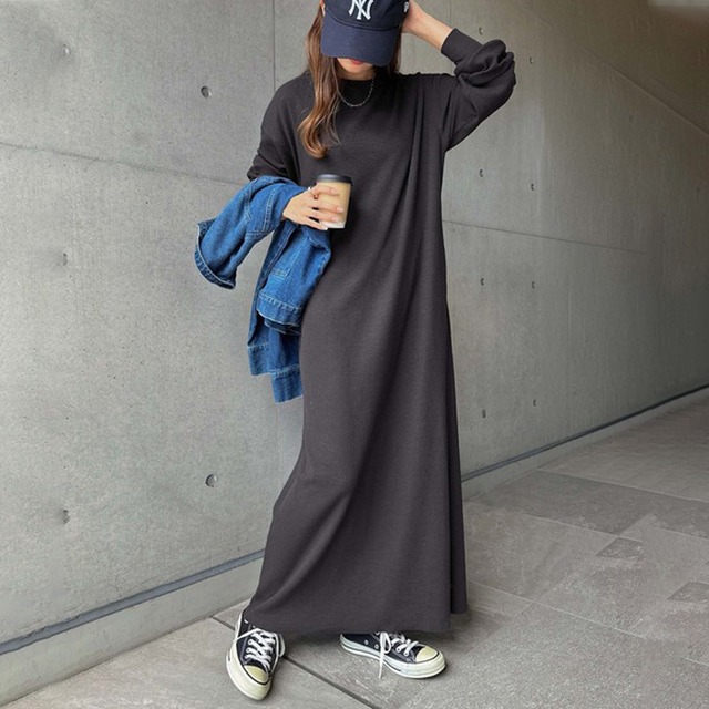 バックスリット 長袖 マキシ丈 トレーナーワンピース レディース ワンピース 膝下 ロング マキシ 丈長 ラウンドネック 襟なし Iライン ポケット リブ かわいい 大人可愛い きれいめ シンプル カジュアル おしゃれ こなれ感 ルーズ 無地 春 秋 冬 ママ 通勤 学生 学校 通学 デート お出かけ 旅行 公園 女子会 休日 ショッピング カフェ 重ね着 韓国 オルチャン 楽ちん 体型カバー 普段使い 着回し レイヤード M L ゆったり 黒 ブラック ライトグレー ダークグレー アーミーグリーン