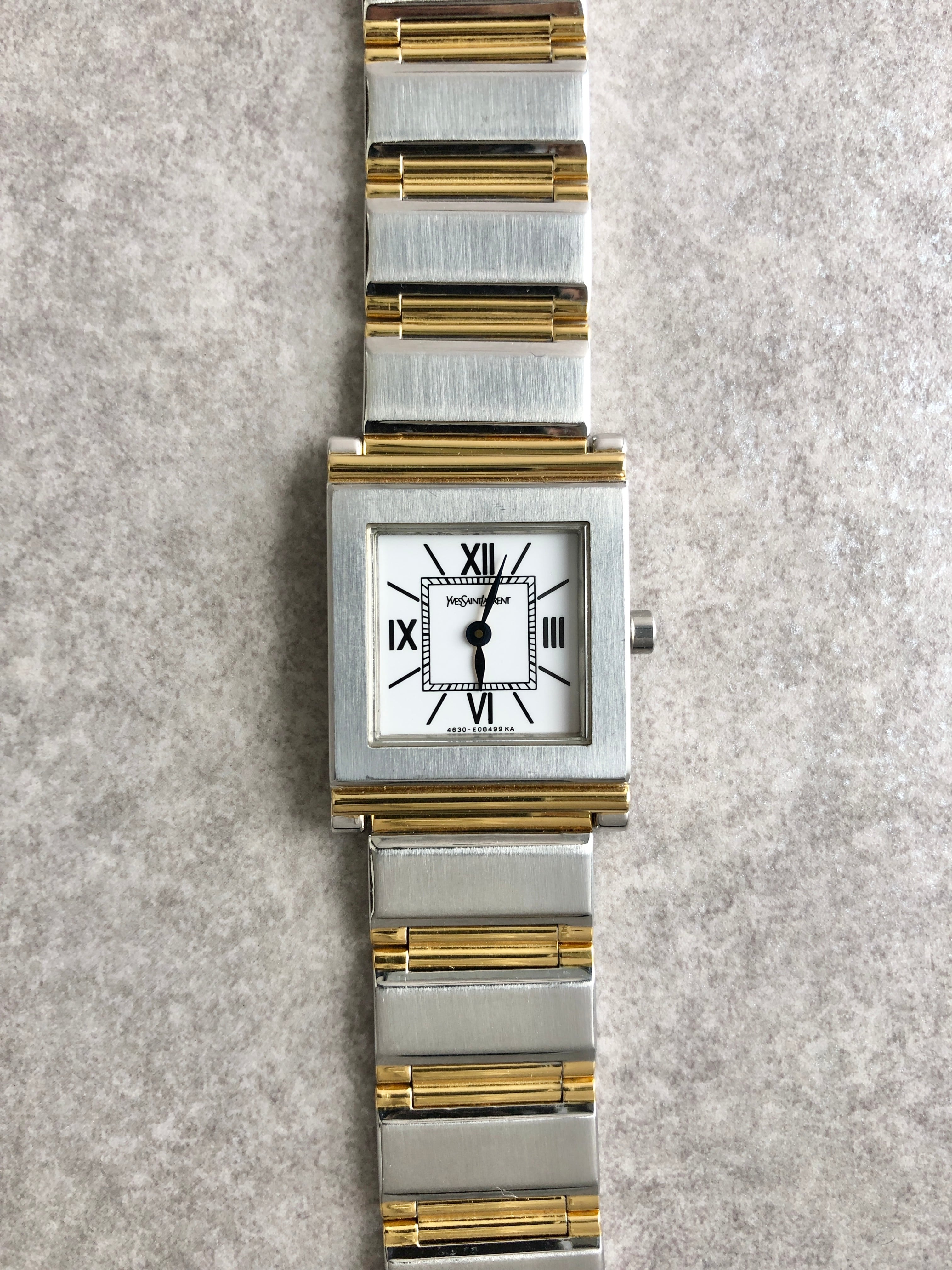 Yves Saint Laurent イヴ・サンローラン 腕時計 シルバー スクエア