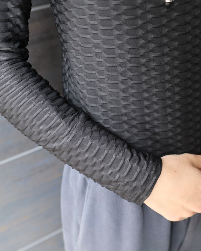 Waffle design short length hoodie