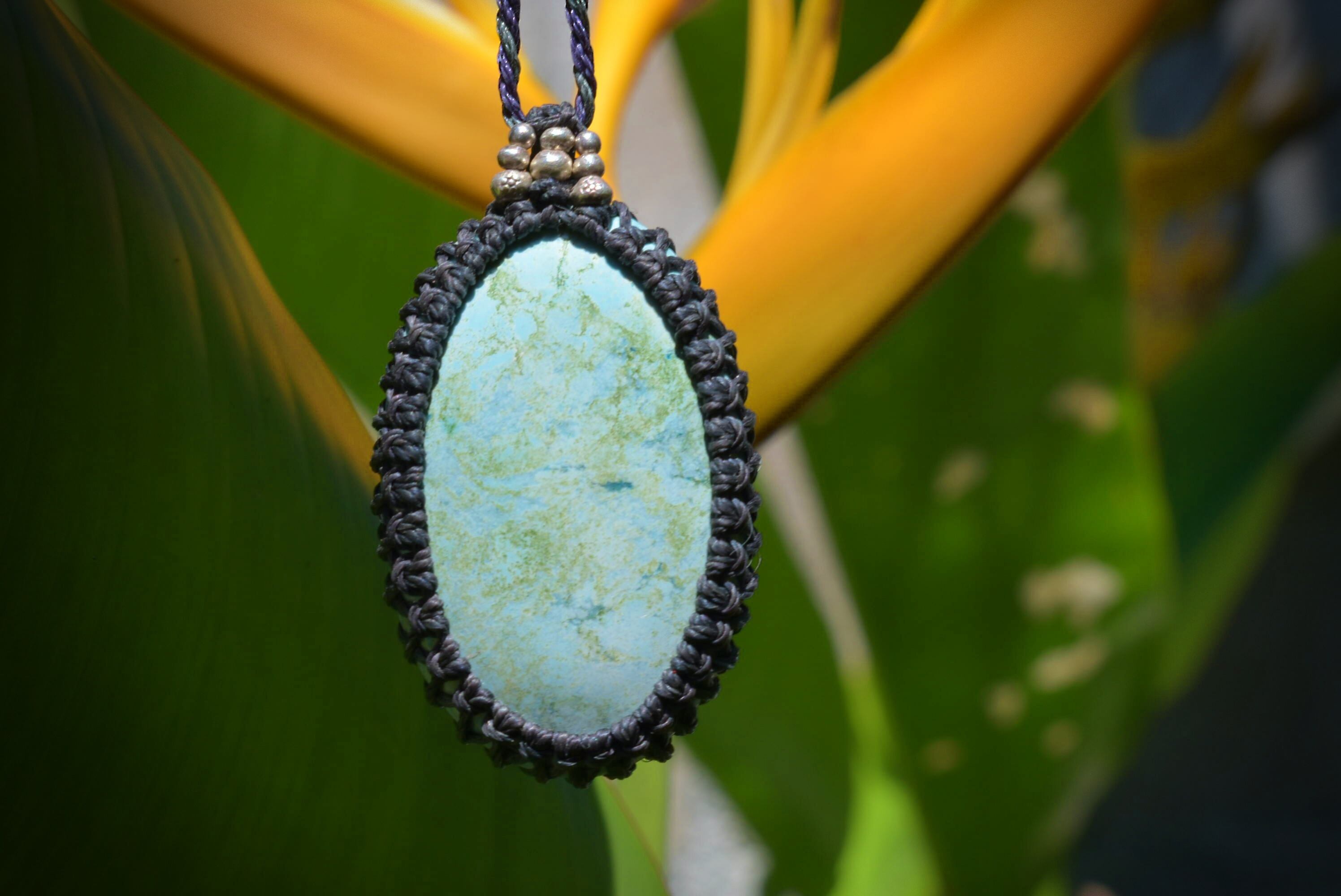 鮮やかブルー★スカイブルークリソコラ シンプルマクラメペンダント crs002