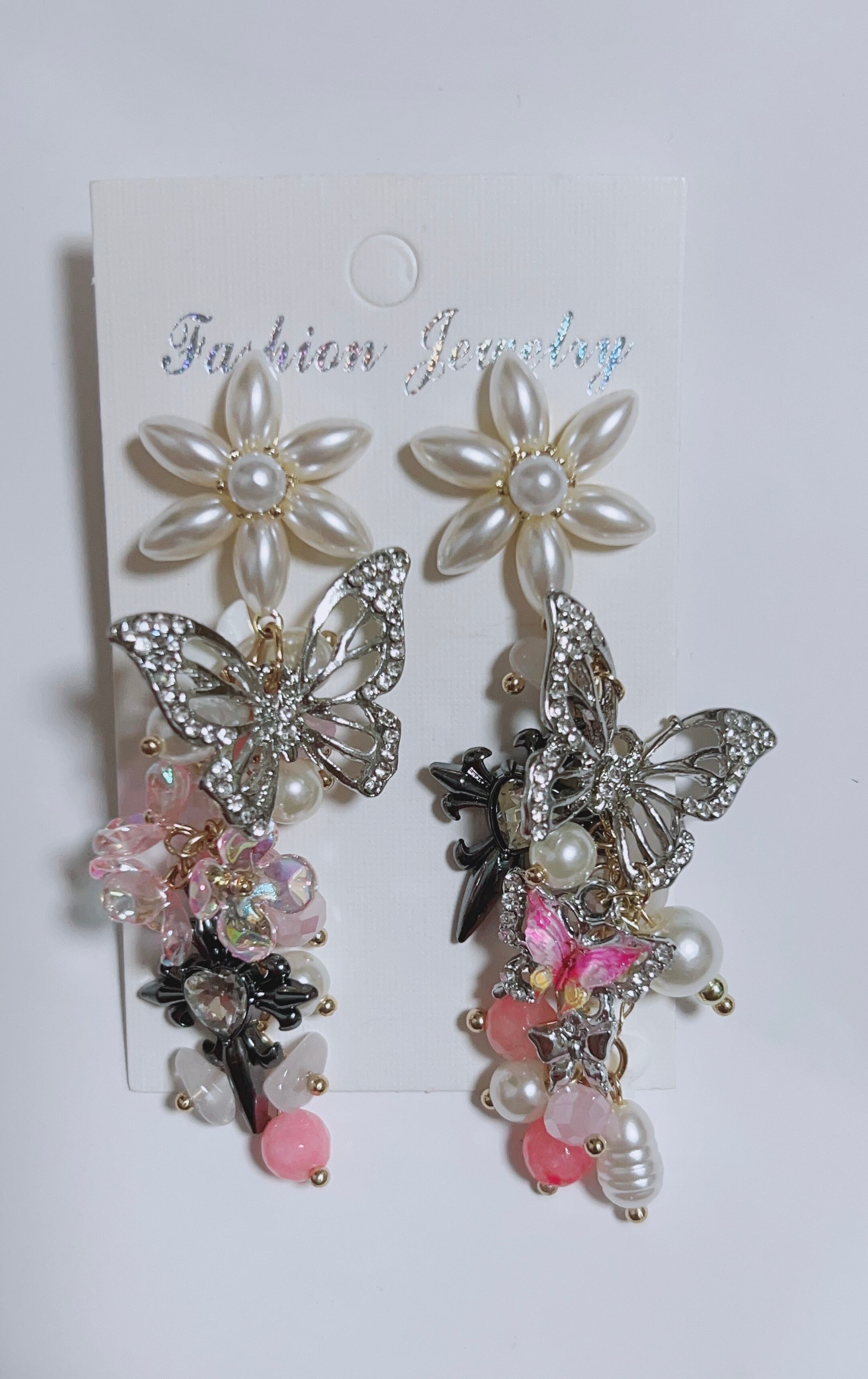 この想いの行方 キラキラピアス ジャラジャラピアス ゴージャスピアス