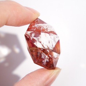 ヘマタイトクォーツ ヘマタイトインクォーツ / 六芒星 六角形 ヘキサグラム ヘキサゴン【1】