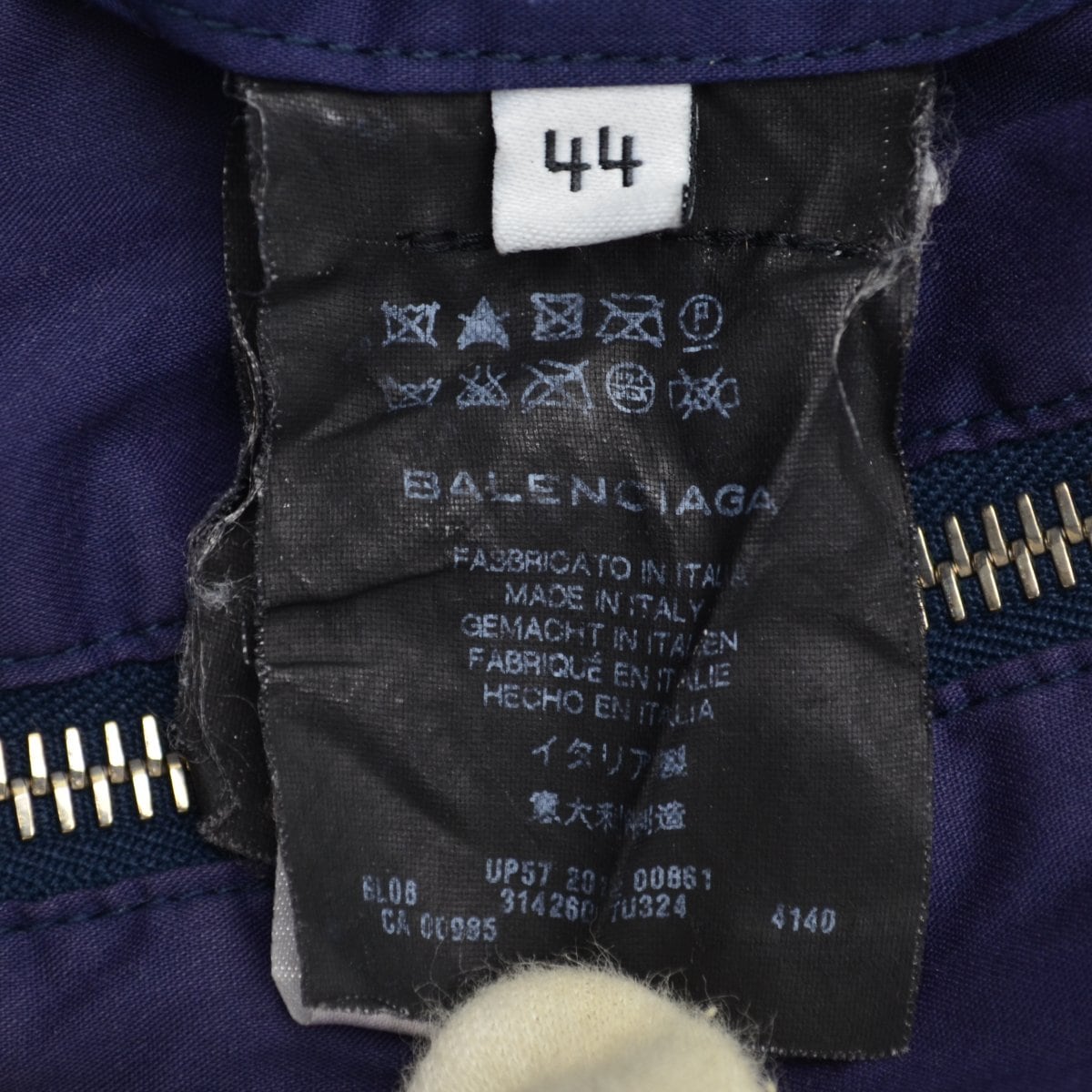 BALENCIAGA / バレンシアガ314260 TU324 ノーカラー ジップアップ