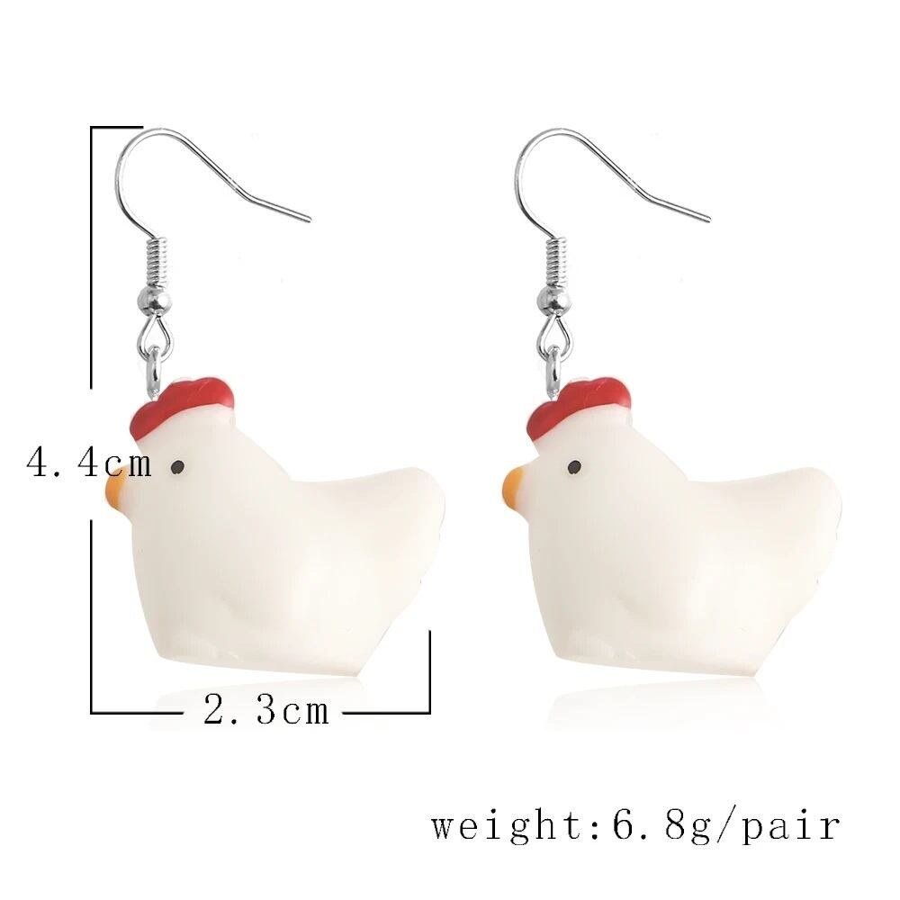 □可愛い！！3Dピアス☆コロンと☆白♪鶏♪ニワトリ☆アクセ☆動物好き