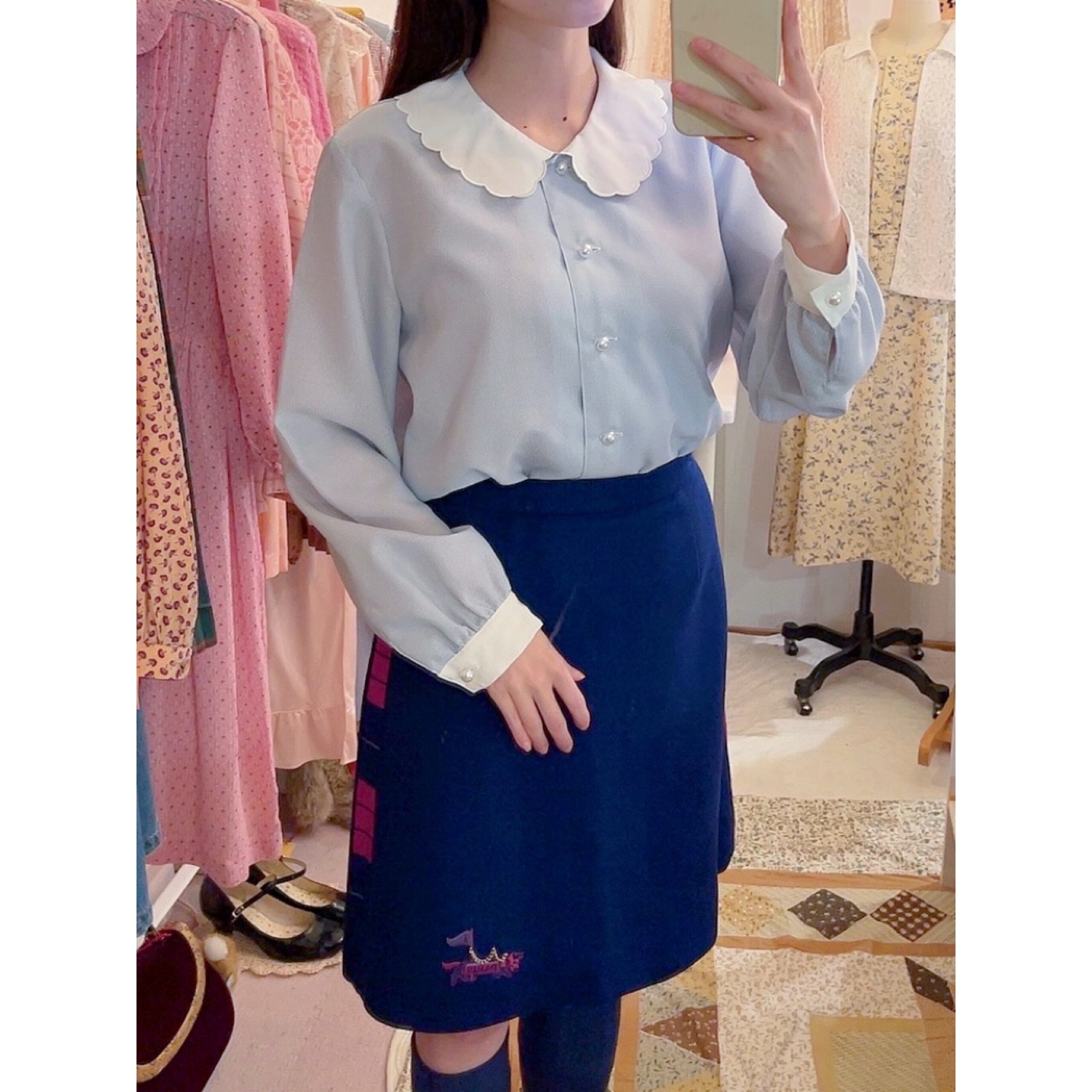 scallop collar pearl button blouse