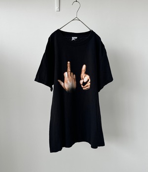 -F**k You Hand Sign Tee- Vintage 90-00s graphic t-shirt