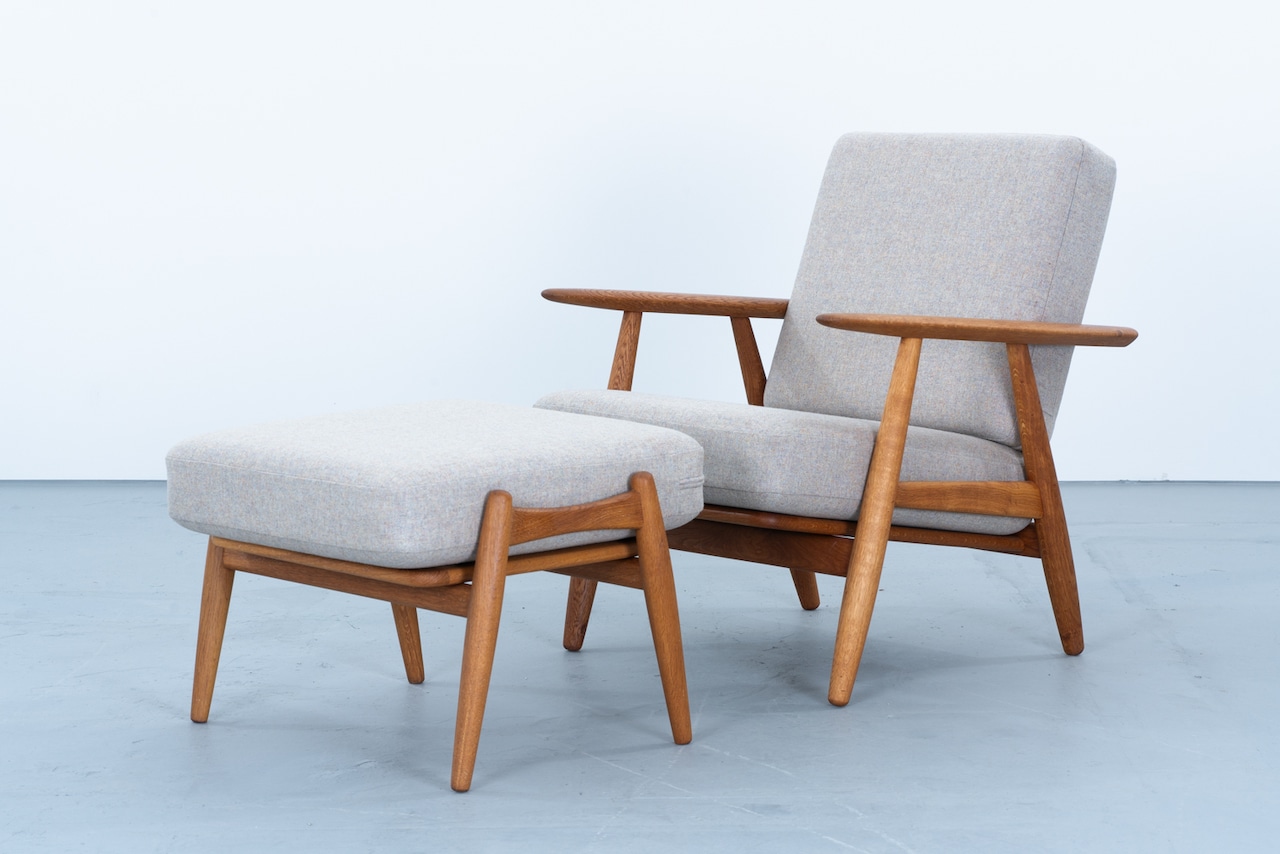 Hans J Wegner | GE240 easy chair & GE240S ottoman set