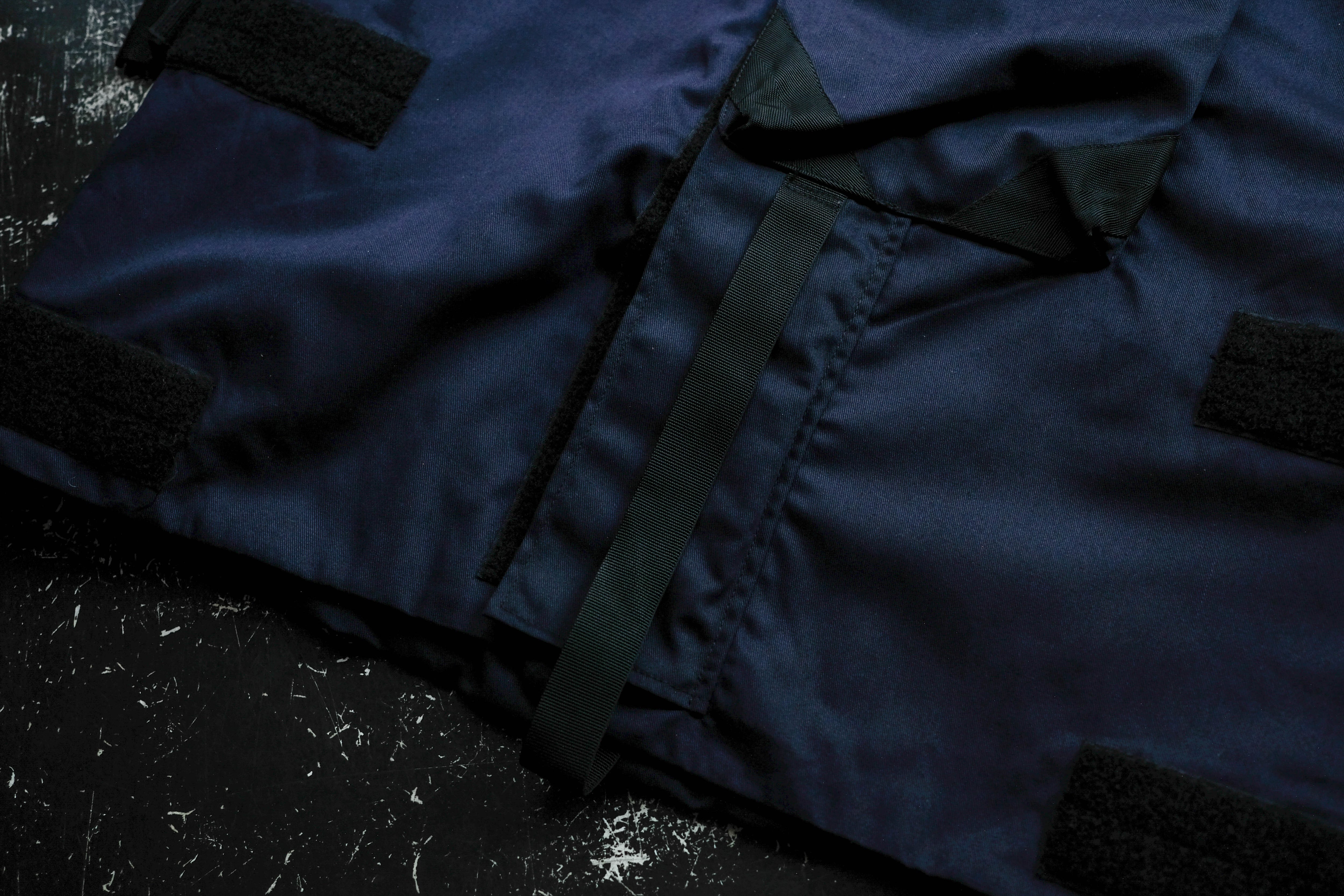 イギリス軍 ネイビーのタクティカルベスト | militaria & encore