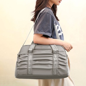 トラベルバッグ レディース メンズ 大容量 ボストンバッグ スポーツ 多収納 軽量 旅行 機内持ち込み フィットネス 撥水 ナイロン マザーズバッグ 大人可愛い 大人女子