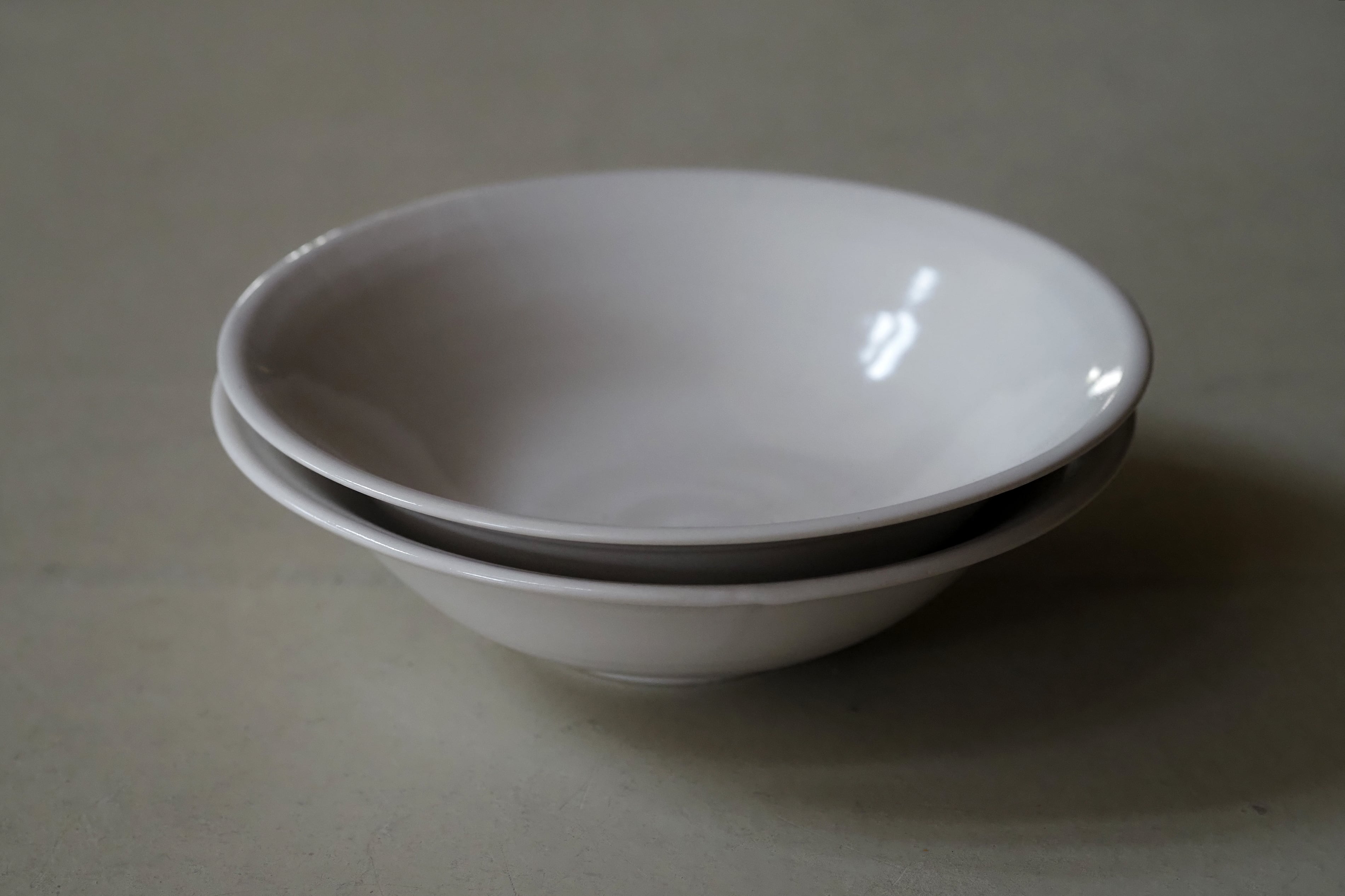 岡田直人 25.ふち反り浅鉢 | 陶屋なづな