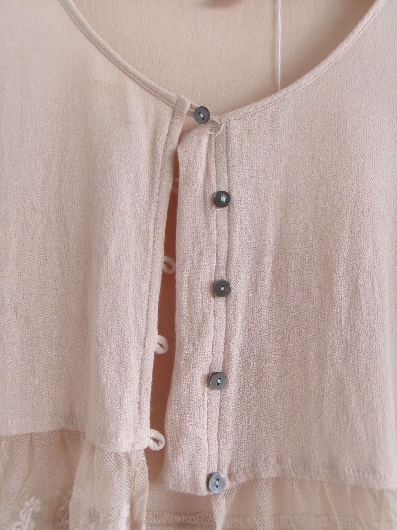 Laced design short blouse | レースショート丈ブラウス