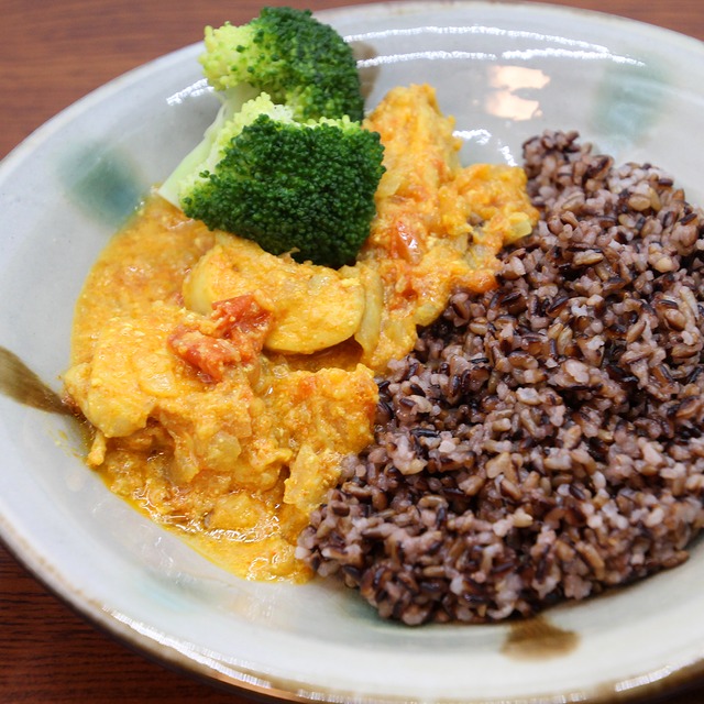 つくば生まれのおいしい黒米「美食同玄米」高圧加工玄米ごはん　8個セット