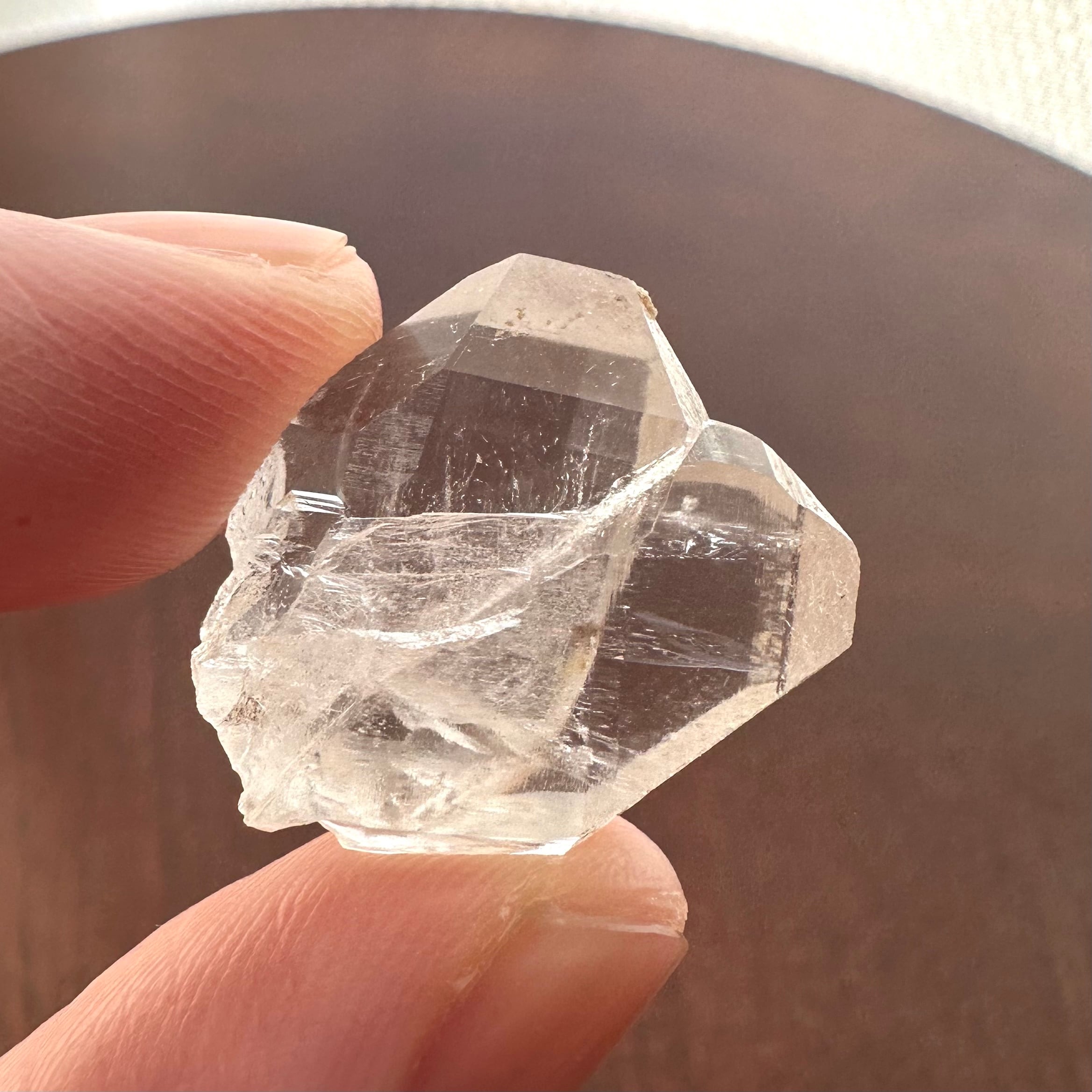 クォーツ / 日本式双晶【Quartz】日本（山梨県）産 | PEANUTS MINERALS