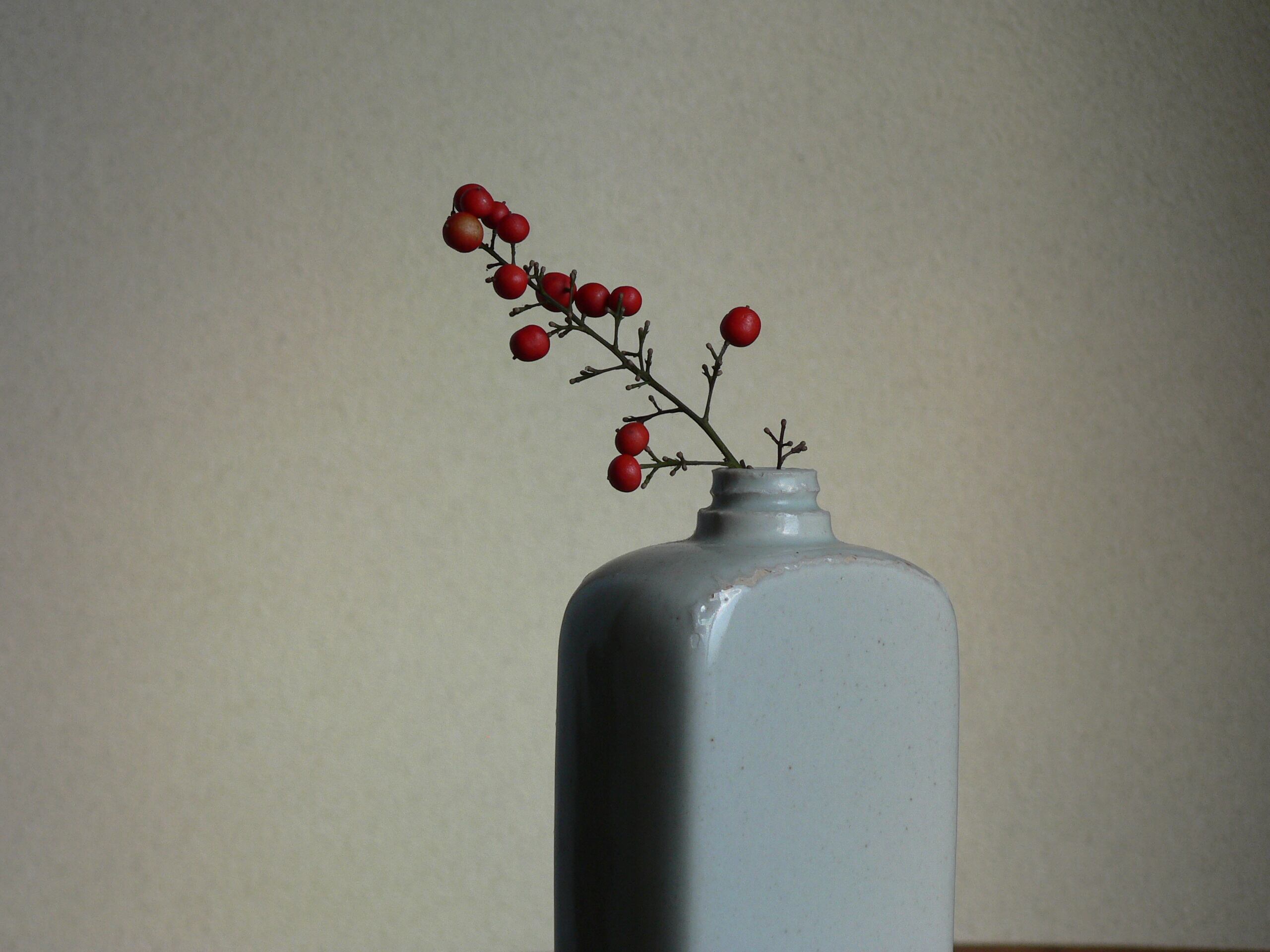 1940~46】日本 昭和初期 統制陶器 花瓶 寒色 | 八朔堂