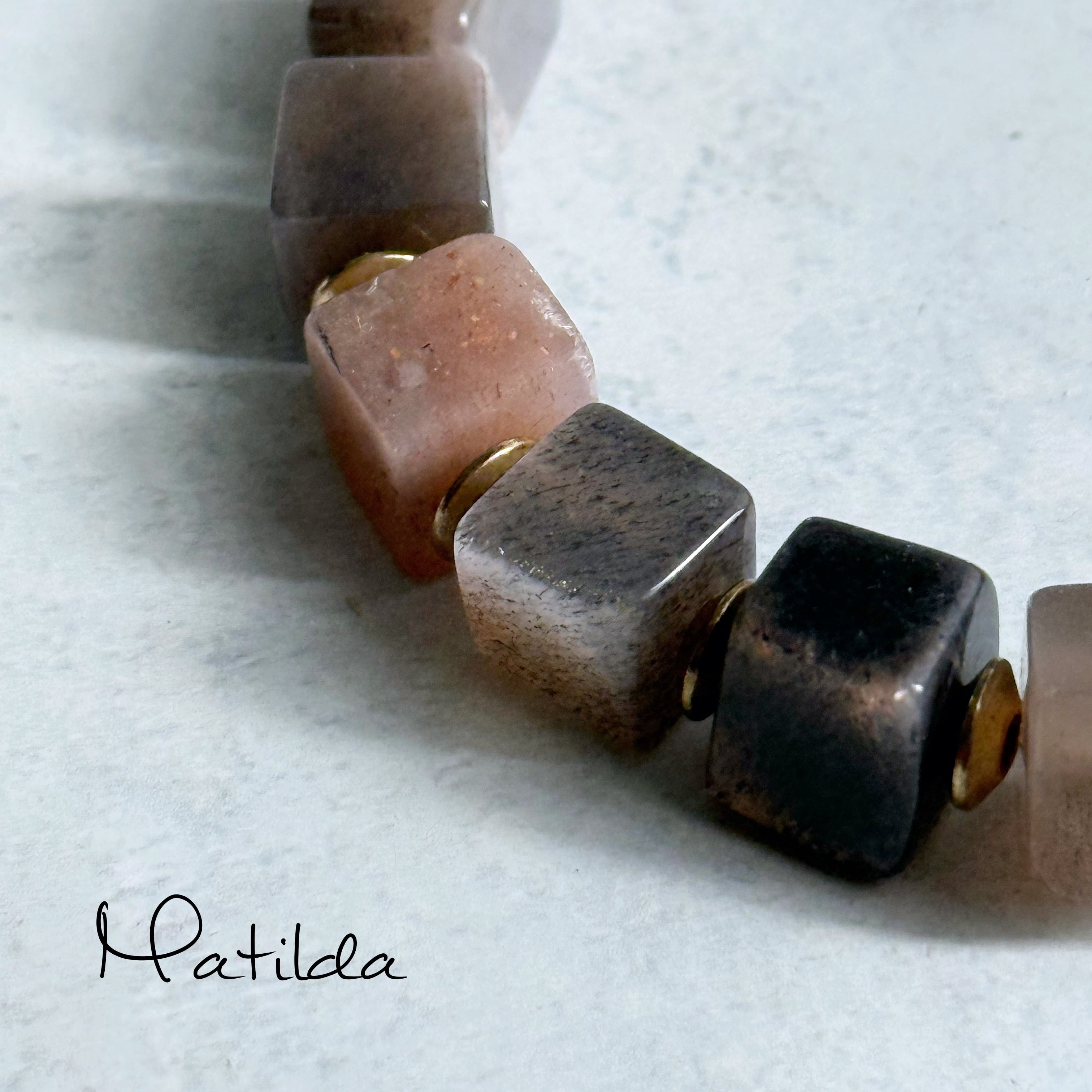 tumble bracelet(ブラックムーンストーン)