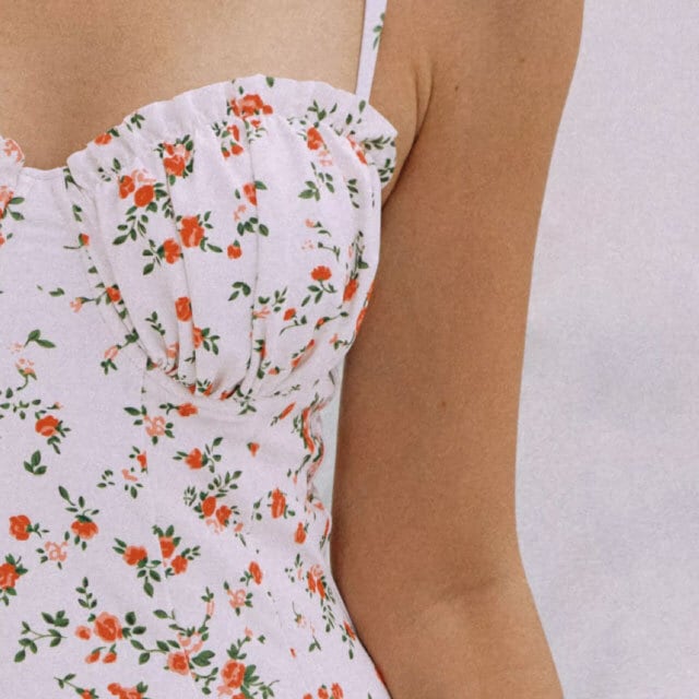 ワンピース水着 花柄 バックシャン パレオ | y-boueki -import swimwear -