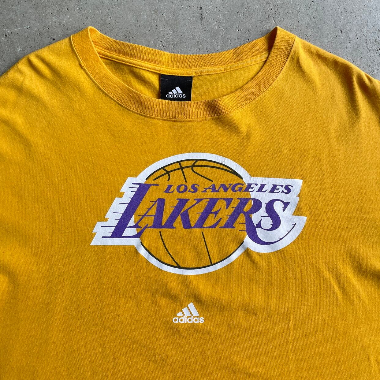 即完売　美品　レイカーズ　LAKERS  アディダスプリント　プルオーバー　L