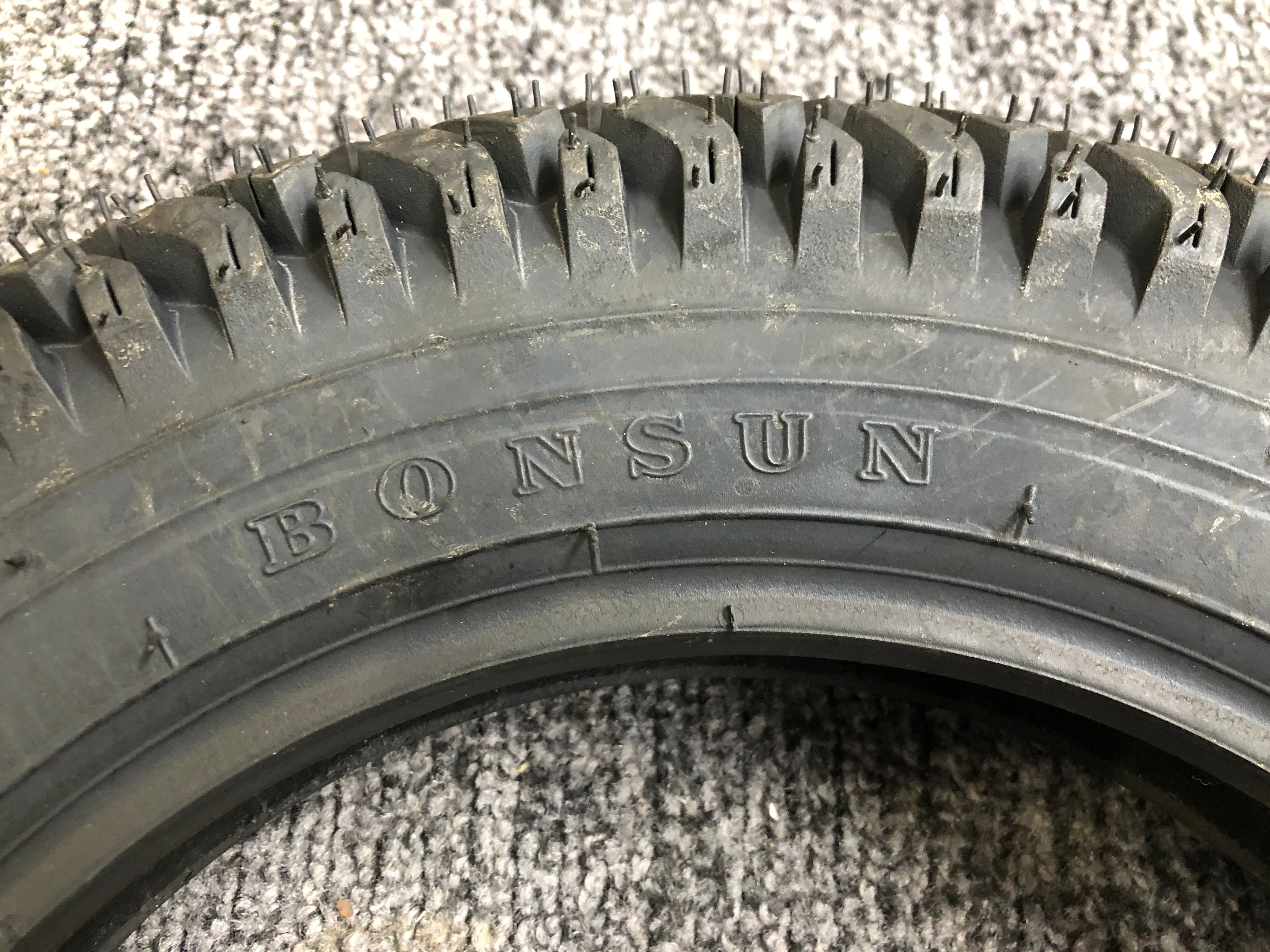 レッツ4用 スパイクタイヤ 前後共用 | 原付専門ライダースWEB店