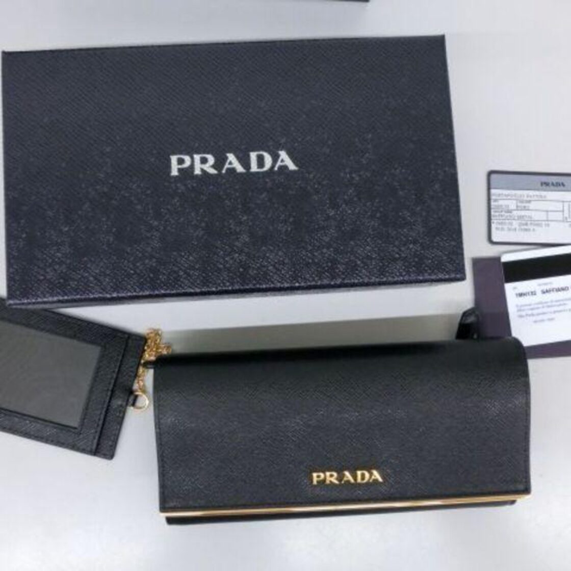 新品 PRADA長財布（PRADA(プラダ) / 長財布/--/BLK/無地/メンズ/M201 