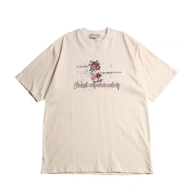 刺繍入りハーフスリーブ ｜クルーネック　刺繍　Tシャツ　オーバーサイズ　