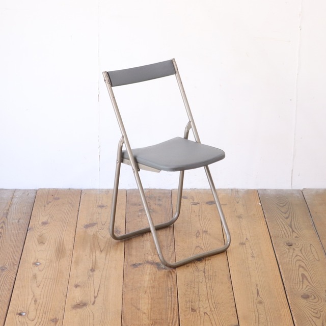 レトロ パイプイス チェア 折り畳み椅子 いす 合皮 グレー インダストリアル ヴィンテージ レザー