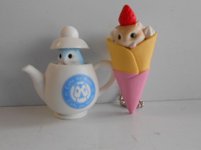 ♯Kyi18CZカップインアニマルズ森の小さなお茶会全8種 | フィギュア