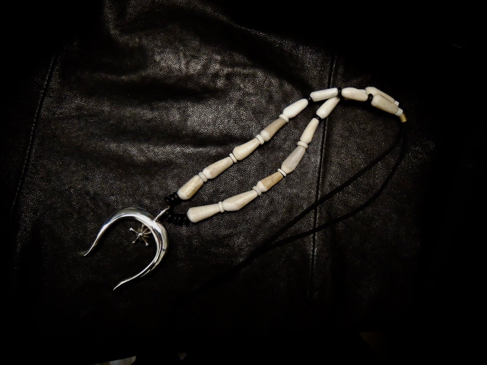 HEEL WORKS ホイールワークス ナジャ ディアホーン ネックレス Naja