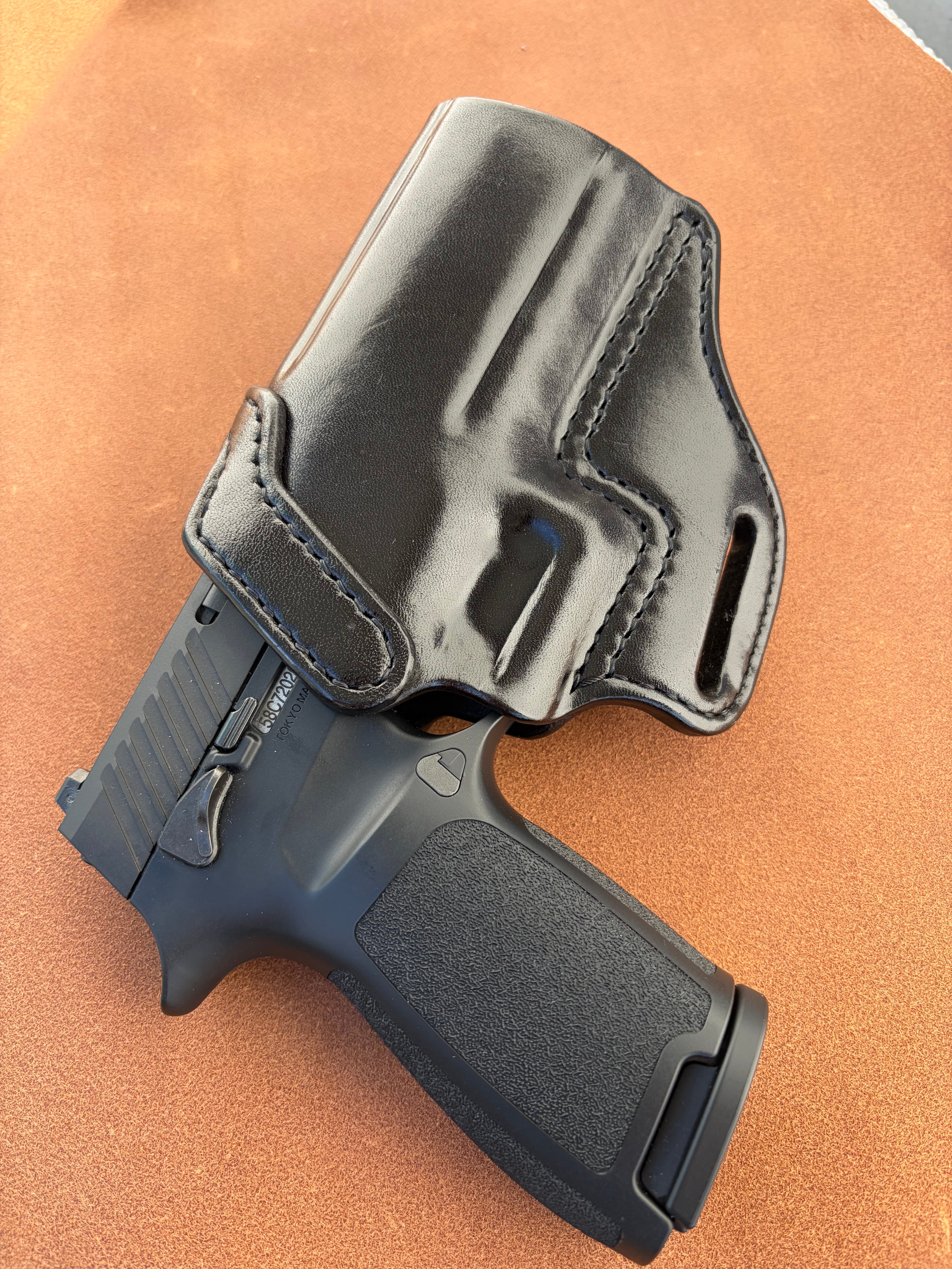 東京マルイ P320 ヒップレザーホルスター | 黒沼興業