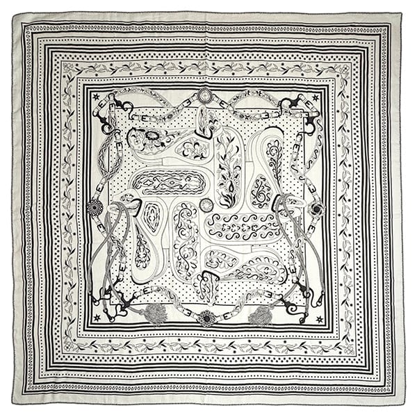 Used HERMES エルメス カレジェアン 140 アマゾンの祭典 バンダナ カシミヤ シルク ホワイト ブラック ストール ショール 中古美品