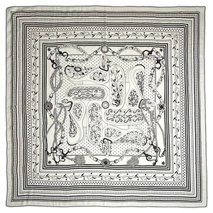 Used HERMES エルメス カレジェアン 140 アマゾンの祭典 バンダナ カシミヤ シルク ホワイト ブラック ストール ショール 中古美品