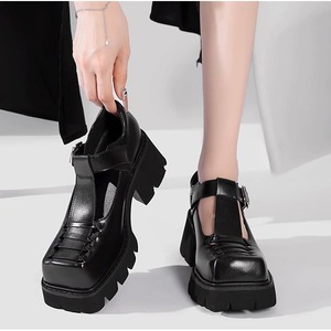 Closed Toe Roman Sandal【TR3419】