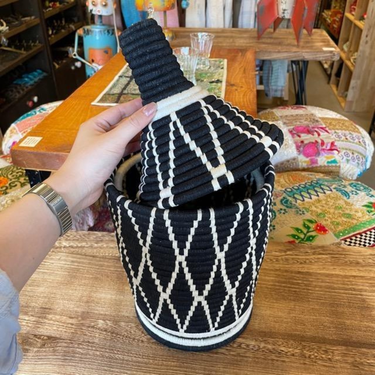 Berber basket L 2type / ベルベルバスケット 蓋付き 収納カゴ カラフル ハンドメイド モロッコ 民芸品 リビング収納 インテリア 置物 かわいい プレゼント