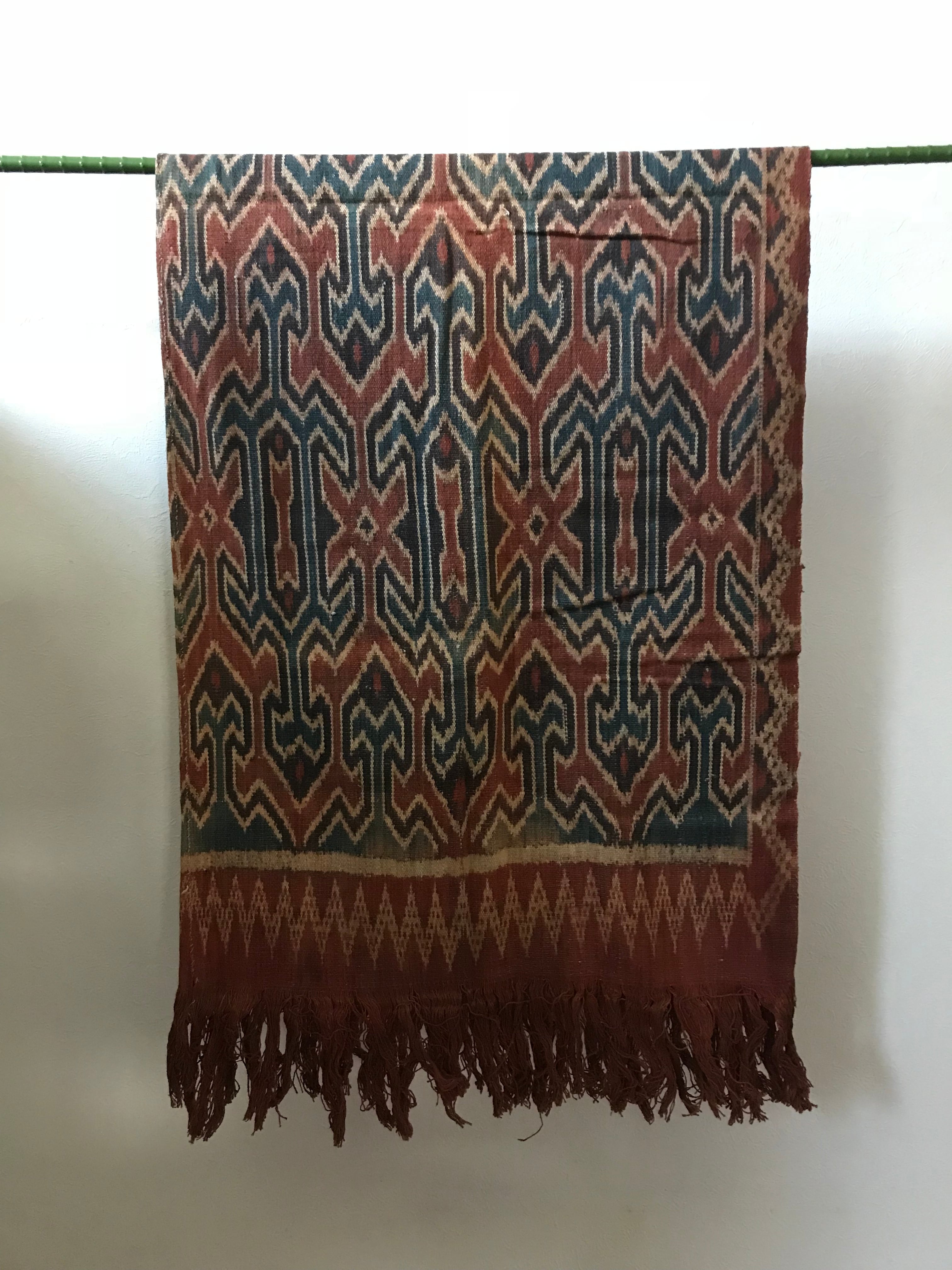 インドネシア スラウェシ島 トラジャ族のイカット8 Casablanca