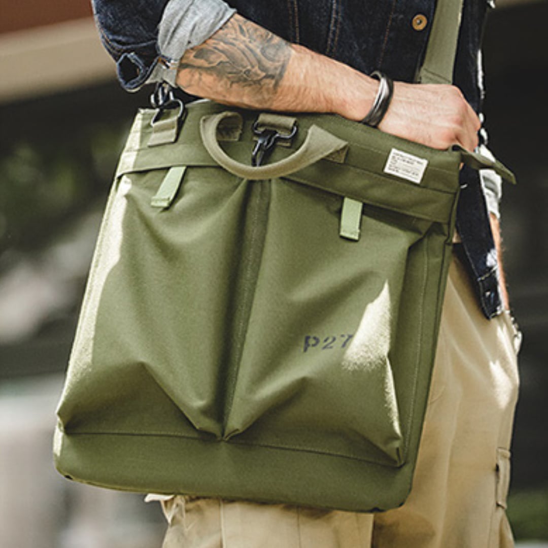 大容量でポケットが多いショルダートートバッグ A18580