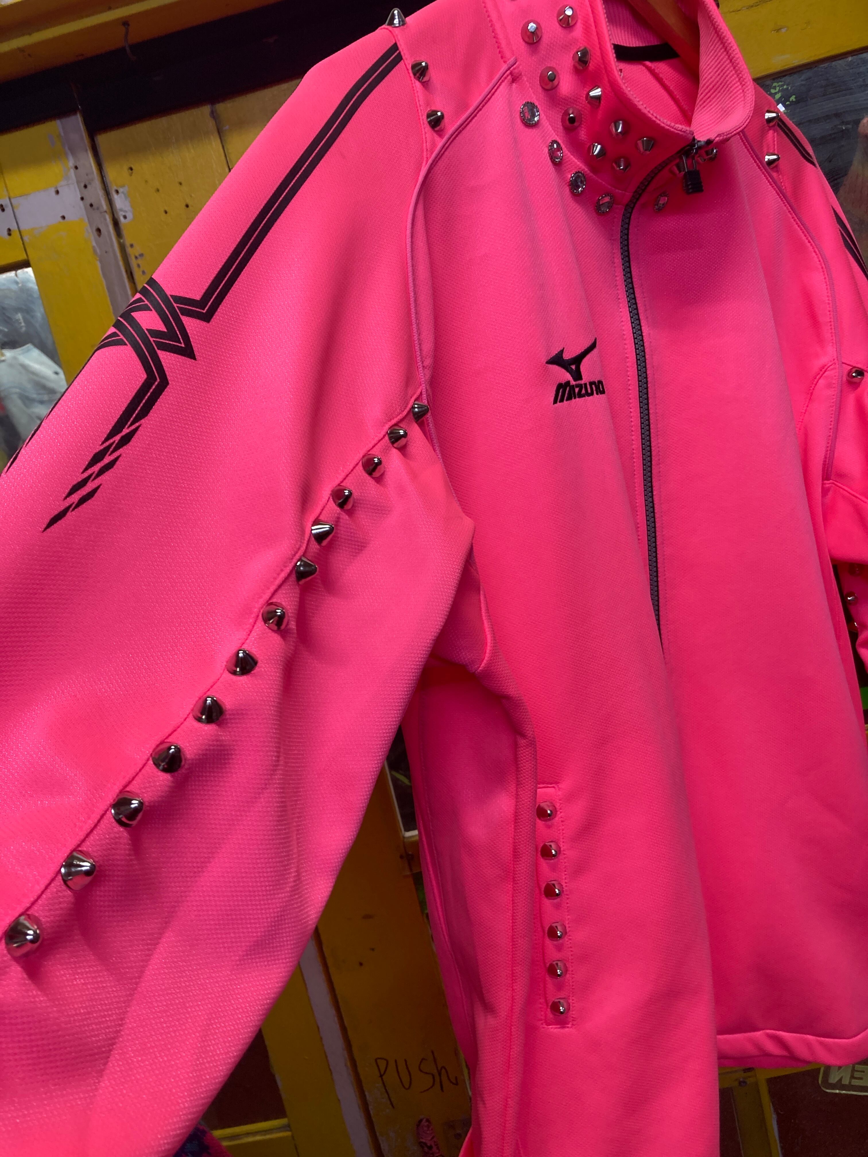 ピンク鋲ジャージ | 高円寺 キタコレビル はやとちり 商品ページ