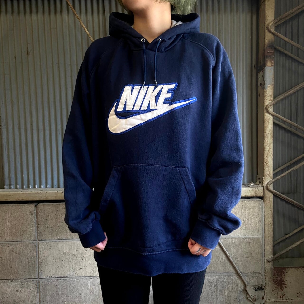 NIKE ナイキ センターロゴ 刺繍ロゴ ビッグロゴ パーカー XL相当 90s-