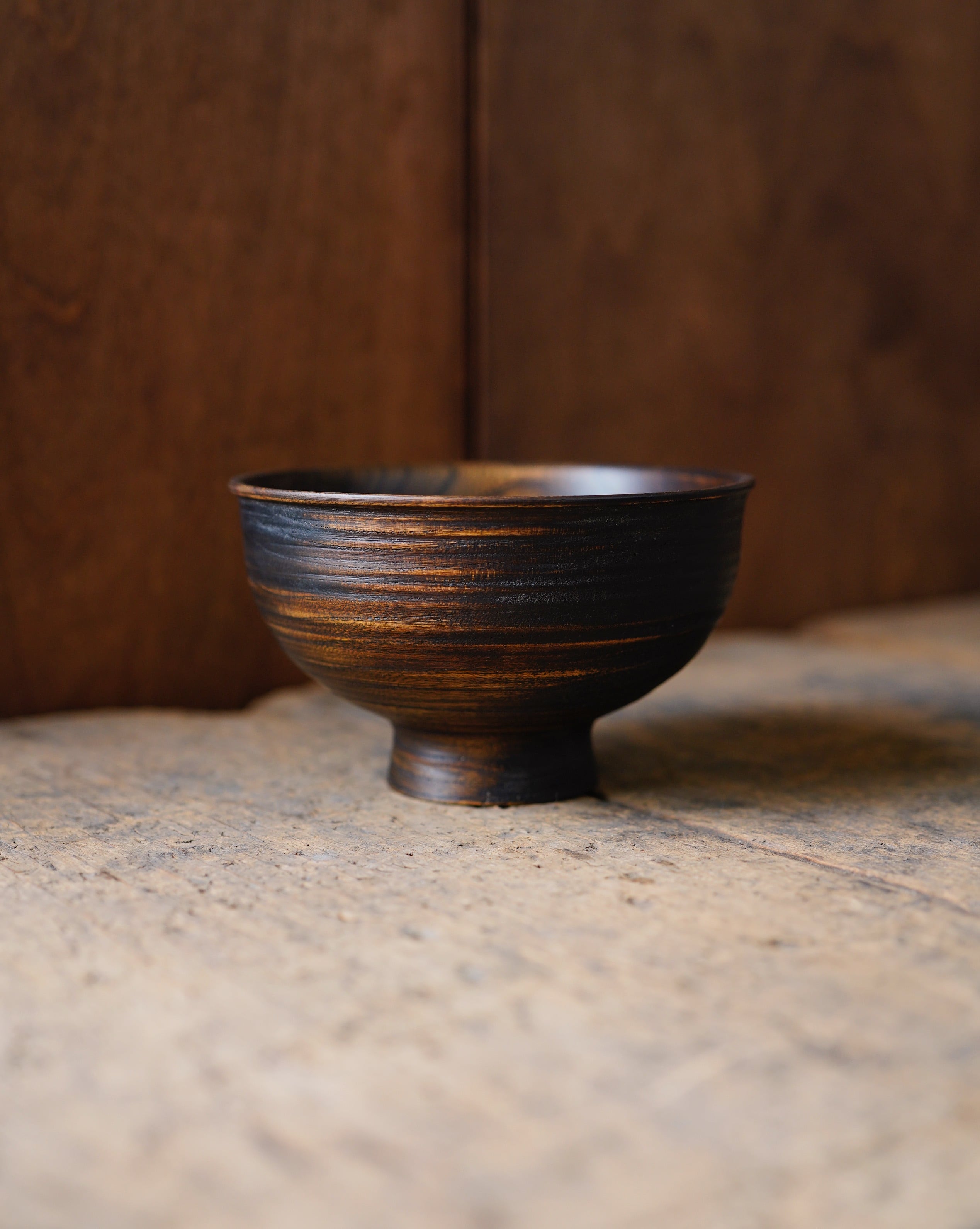 椀 ケヤキ -鉄媒染ガラス塗装仕上げ- ① / 駒田雄蔵 | hitsujitoyagi 