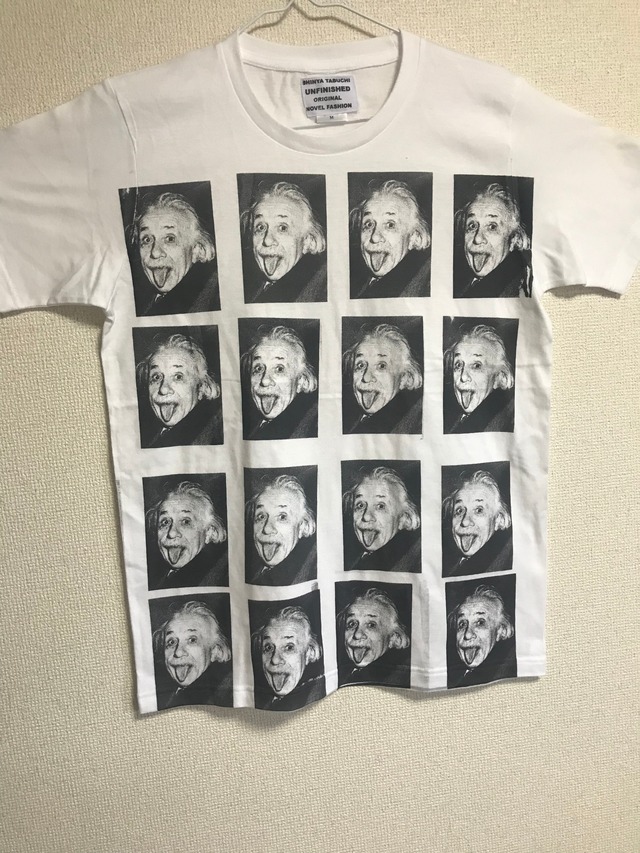 UNFINISHEDアインシュタイン総柄Tシャツ