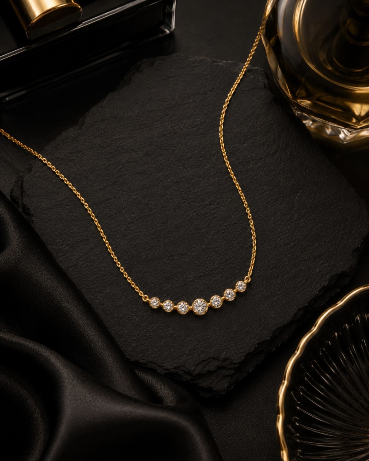 STONE LINE NECKLACE / GOLD