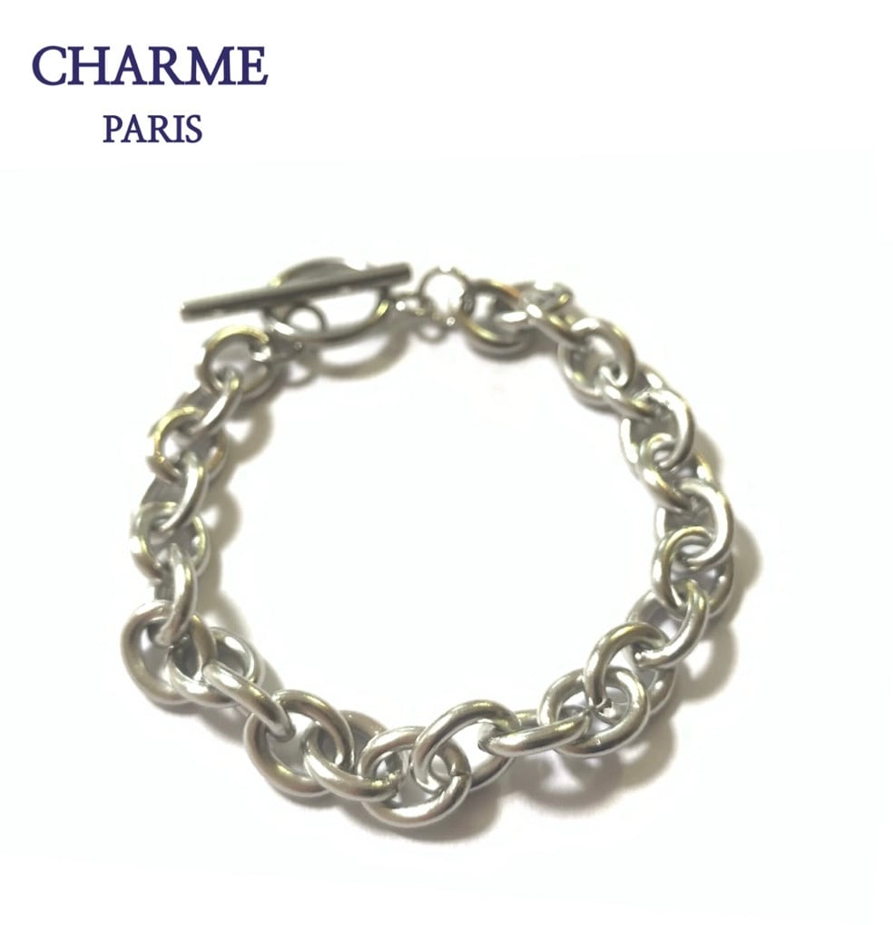 silver chain bracelet