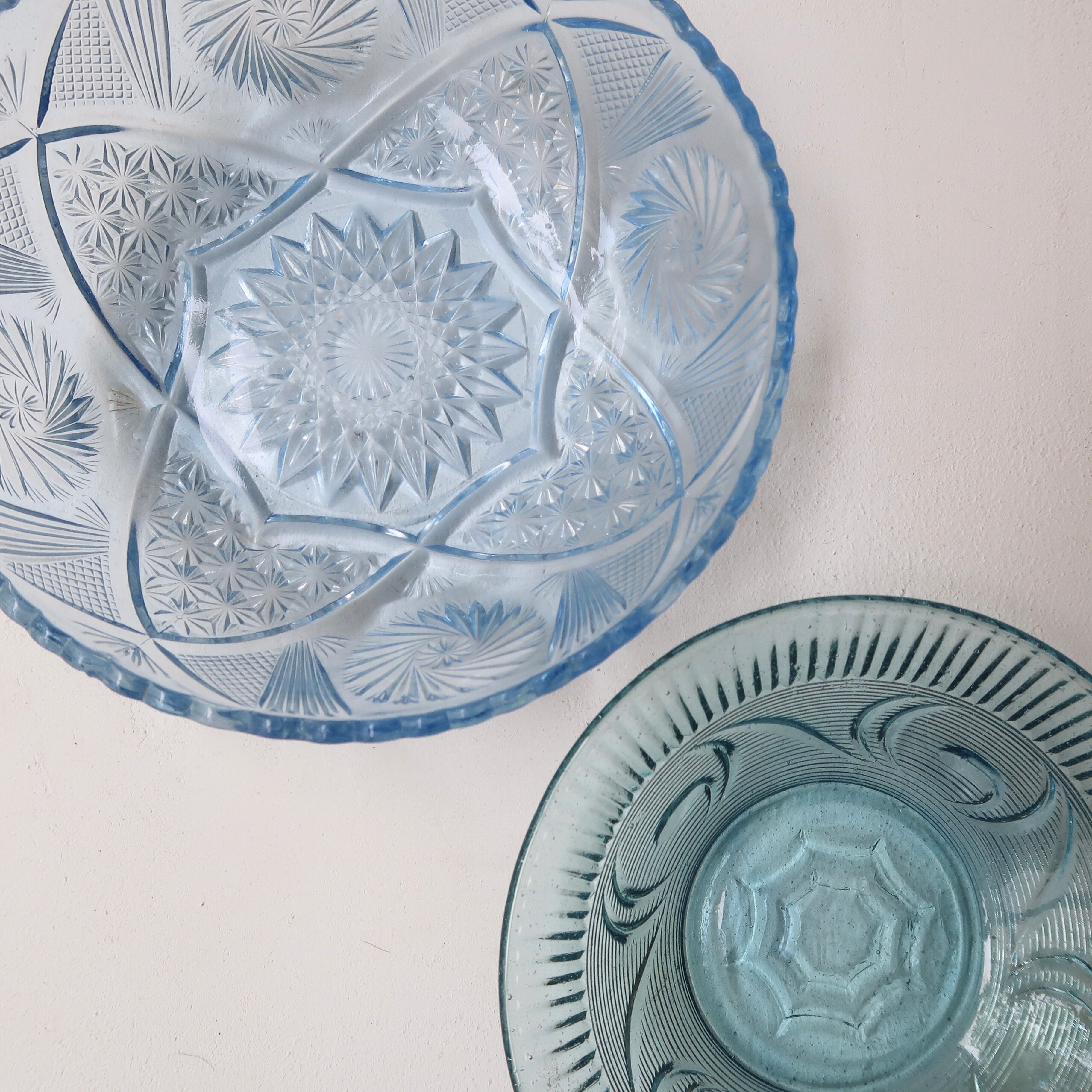 未使用保管品✨九谷焼 稔作 桜 薔薇 三つ足 皿 1枚✨さくら バラ 取り