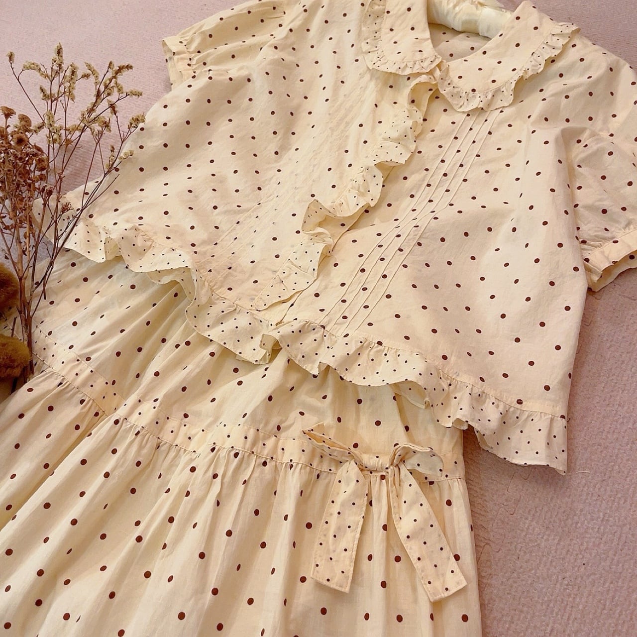 cream brown dot blouse & skirt set up
