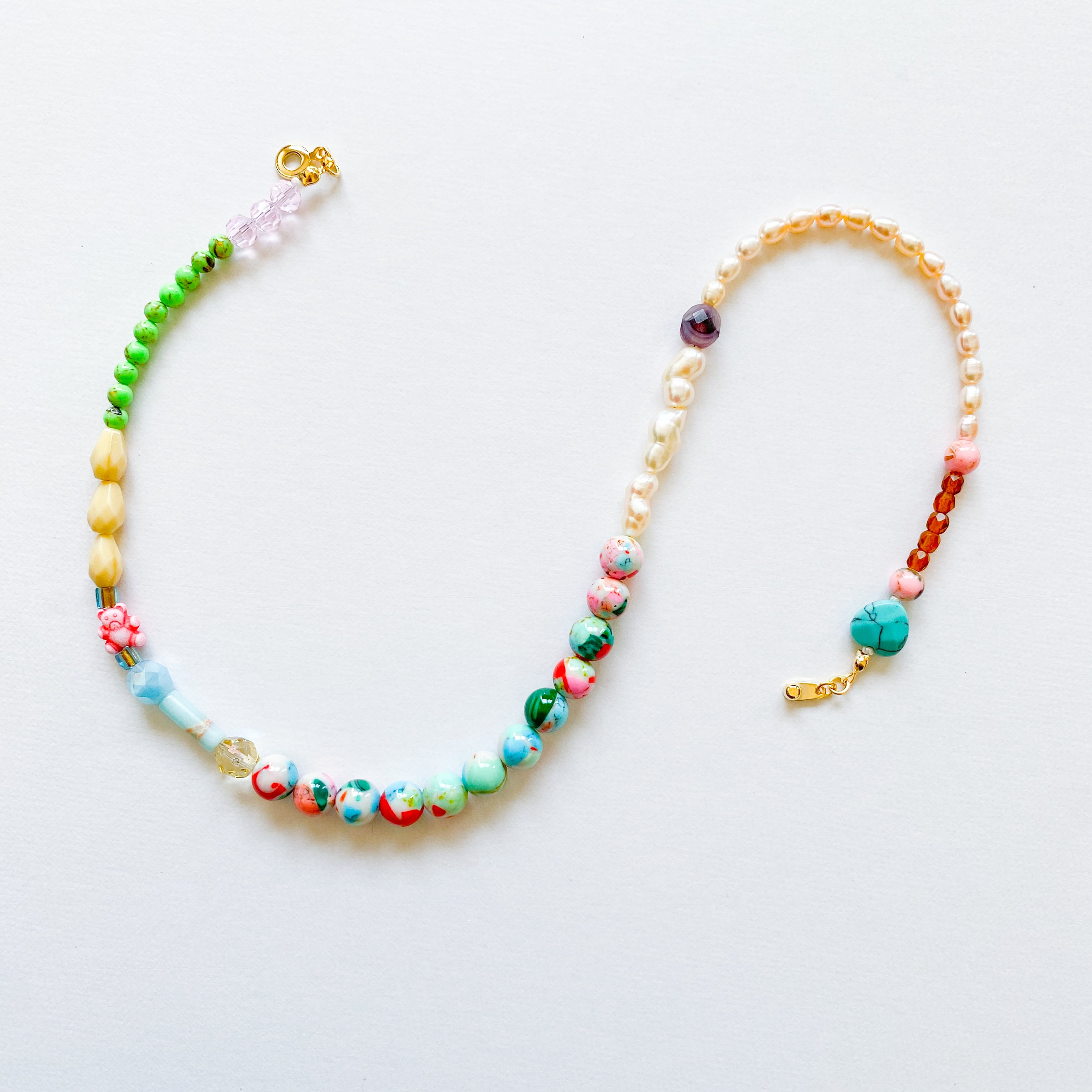 淡水パールとビーズのネックレス