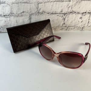 【最終処分SALE】GUCCI グッチサングラス ケース付きパープル A-8232
