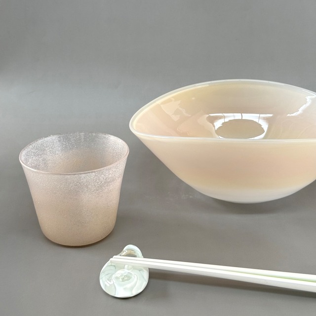 FUKU glassworks　相馬 佳織　うたかた フリーカップ/蕎麦猪口 ピンクベージュ