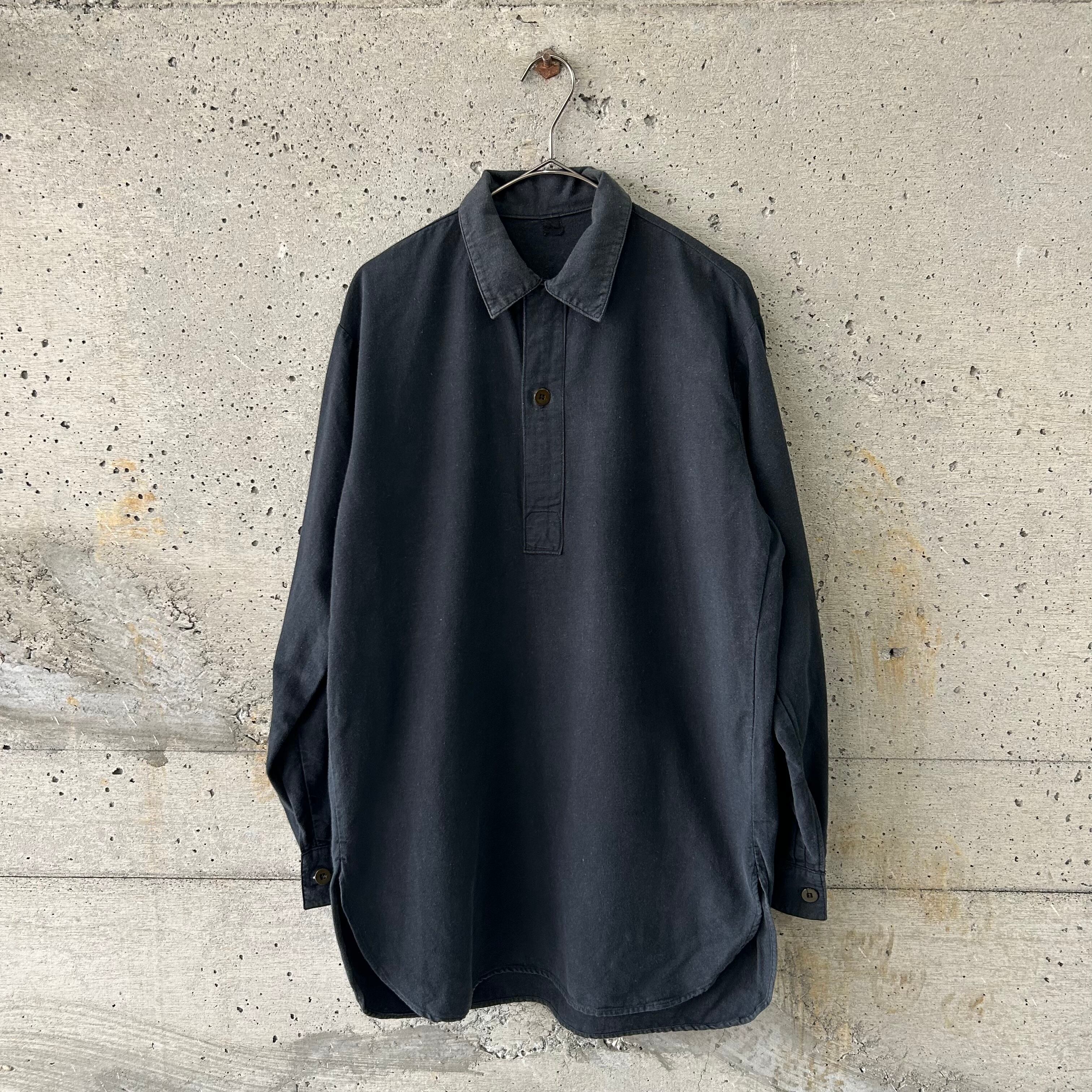 Half button pullover shirt