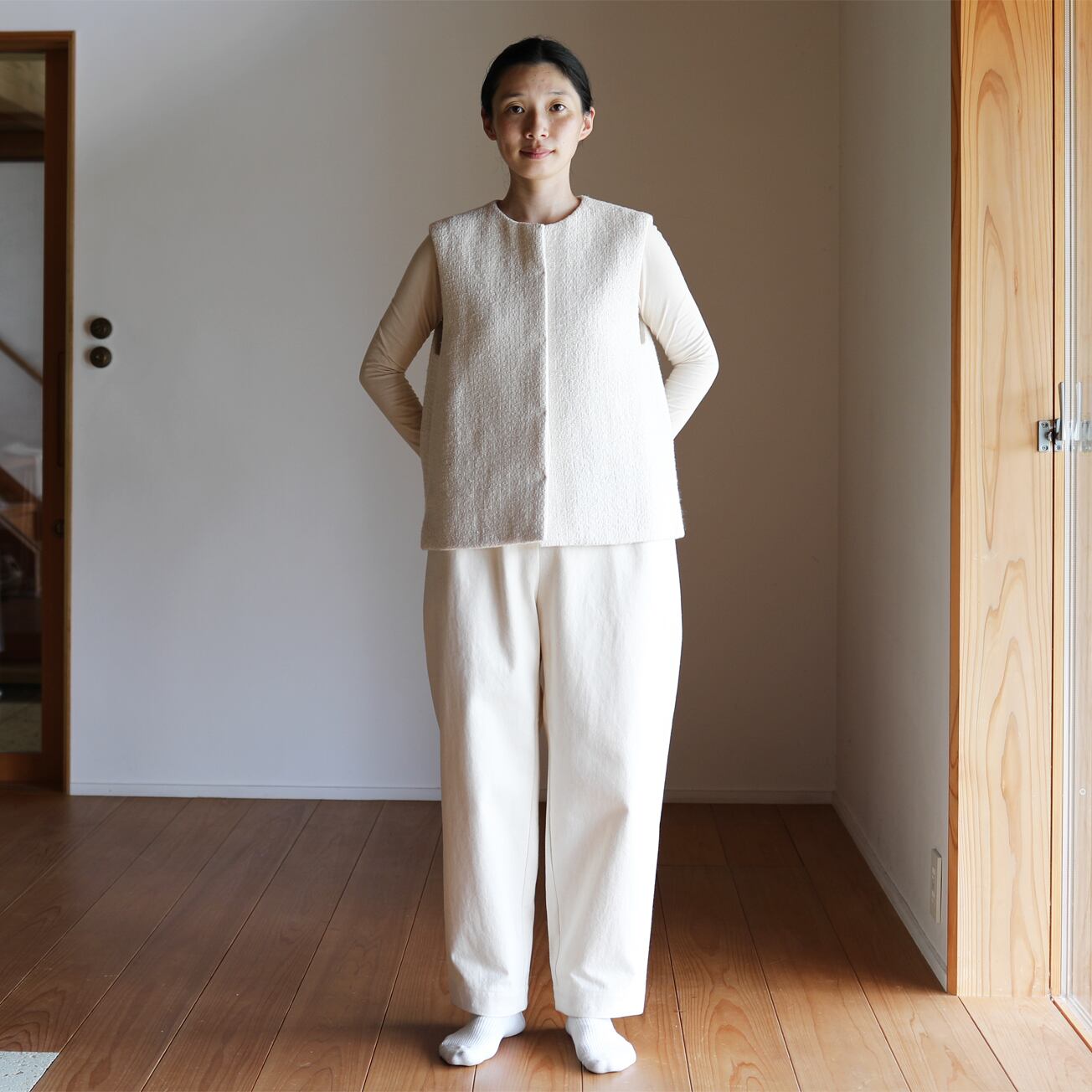 ベスト（手紡手織木綿 生成） | えみおわす