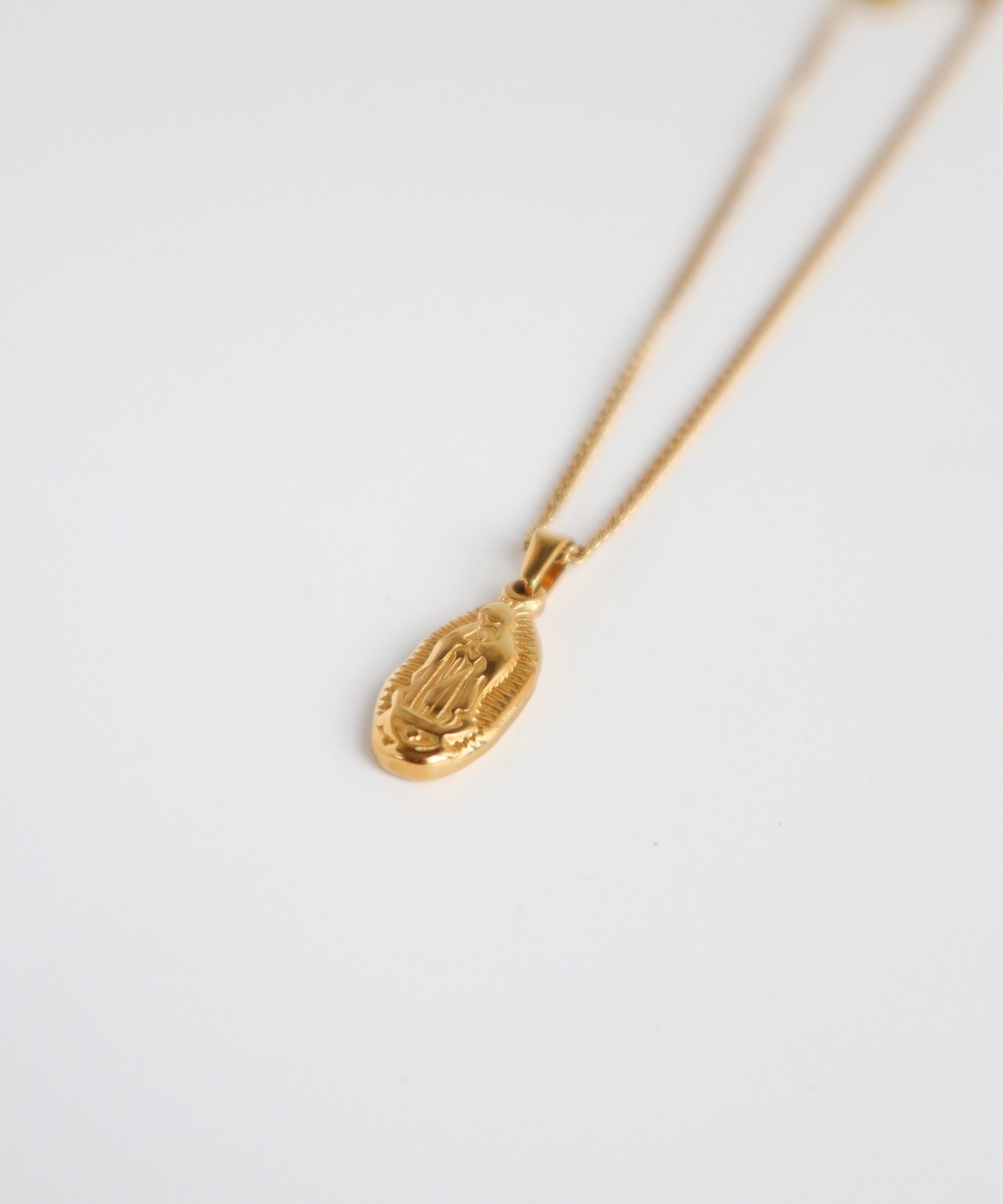 Holy Mother Charm Necklace/025062