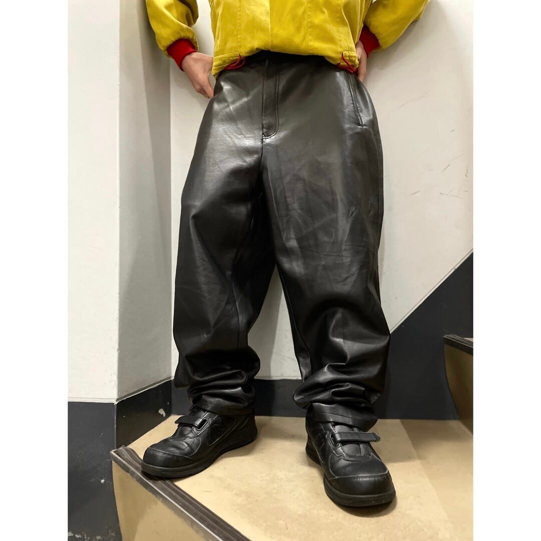 00's LOUISE PARIS フェイクレザーパンツ | 古着屋 Boogie